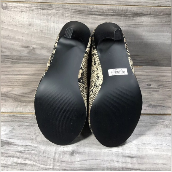 Torrid 4B Snake Peep Toe Heel BTI Size 10 - Picture 9 of 9